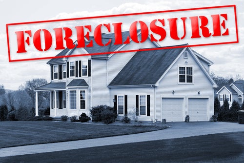 Foreclosure or Bankruptcy — Which Option is Worse