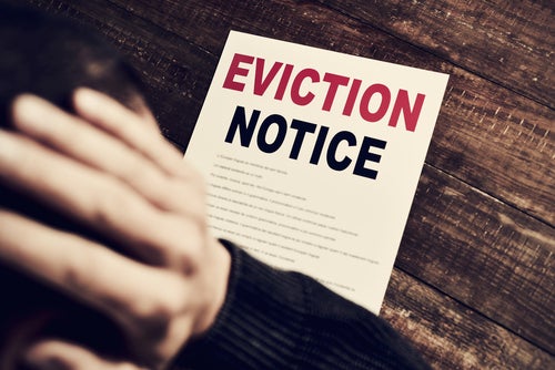 How Does an Eviction Affect My Credit? - Lexington Law