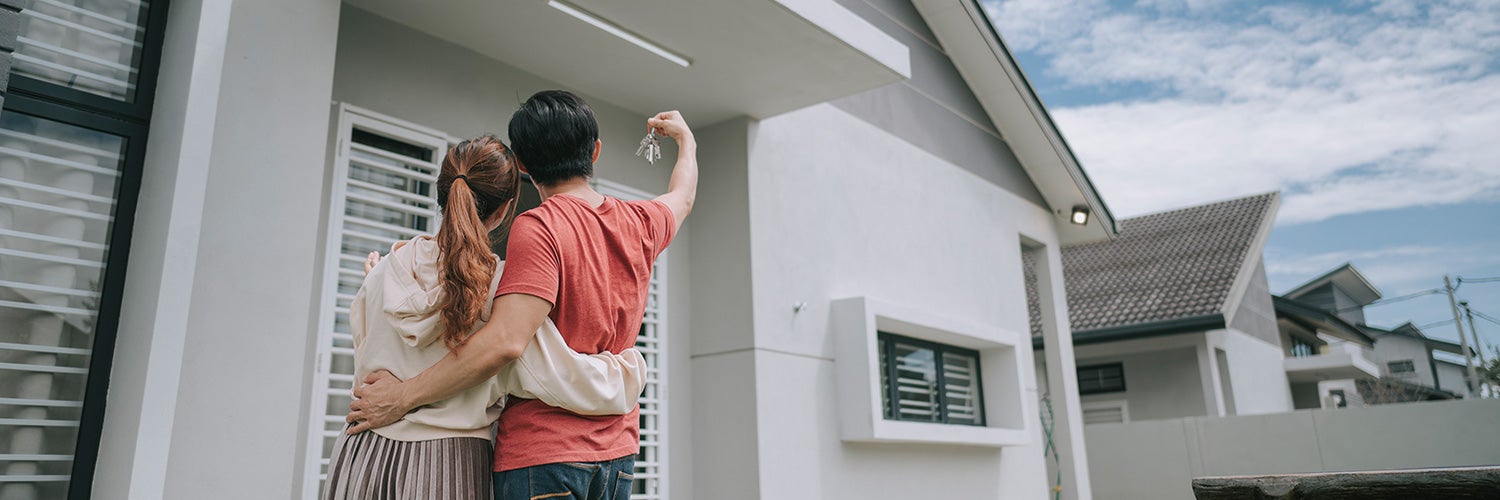 People at new home.